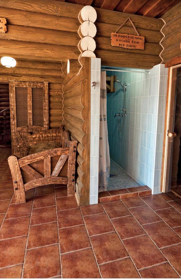 Візит Hotel Bushtyno ภายนอก รูปภาพ