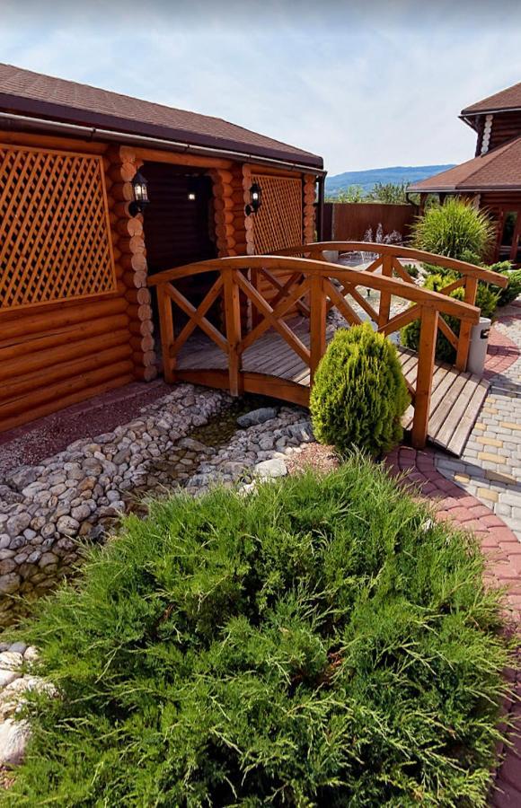 Візит Hotel Bushtyno ภายนอก รูปภาพ