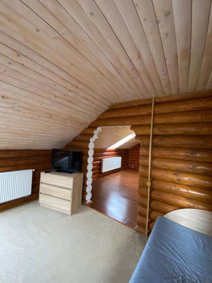 Візит Hotel Bushtyno ภายนอก รูปภาพ